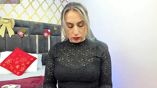 Snapshot of RubbyTaylor chatting on 12-16-25, 07:08 RubbyTaylor online show from 12-16-25, 07:08