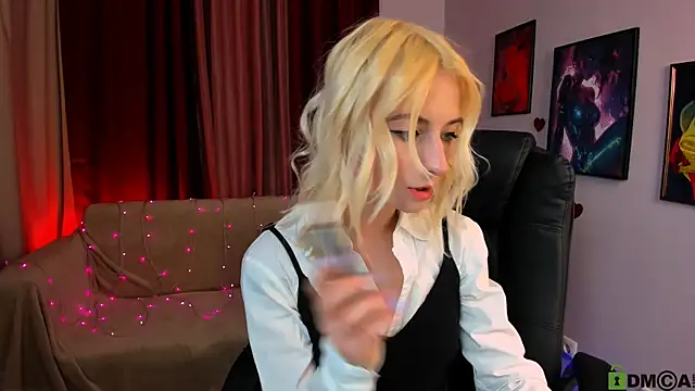 Snapshot of melisa_white1 chatting on 03-16-25, 08:43 melisa white1 online show from 03-16-25, 08:43