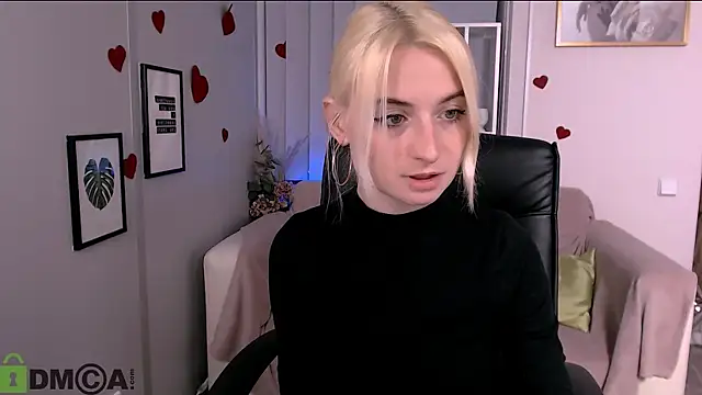 Snapshot of melisa_white1 chatting on 03-18-25, 08:48 melisa white1 online show from 03-18-25, 08:48