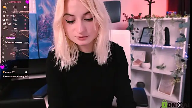 Snapshot of melisa_white1 chatting on 03-20-25, 11:56 melisa white1 online show from 03-20-25, 11:56