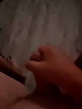 Szeltolo001 online show from 09-23-25, 02:47