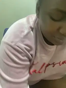 Snapshot of sweet18creamybigpussy chatting on 11-04-25, 07:24 sweet18creamybigpussy online show from 11-04-25, 07:24