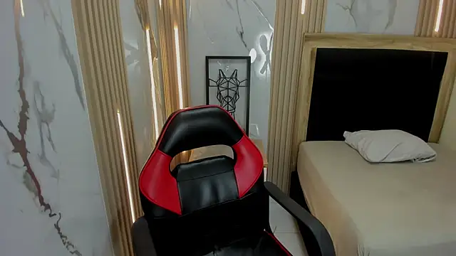 delilaquinn online show from 12-03-25, 12:25