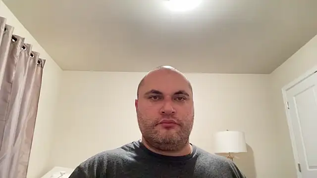 Snapshot of SluggishChase99 chatting on 12-26-24, 01:40 SluggishChase99 online show from 12-26-24, 01:40