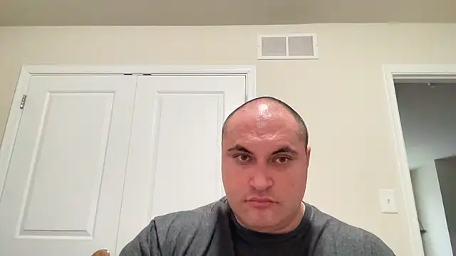 Snapshot of SluggishChase99 chatting on 02-11-25, 09:35 SluggishChase99 online show from 02-11-25, 09:35