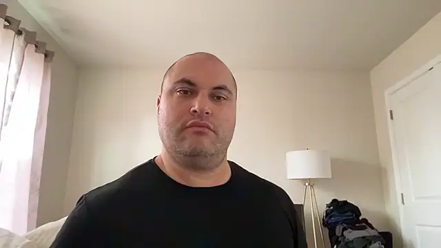 Snapshot of SluggishChase99 chatting on 03-17-25, 04:01 SluggishChase99 online show from 03-17-25, 04:01