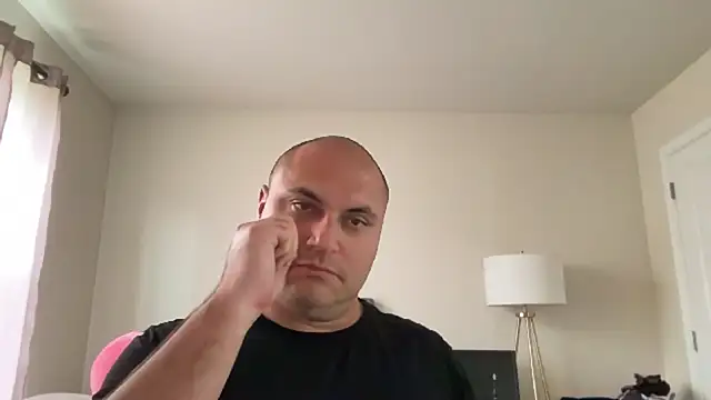 Snapshot of SluggishChase99 chatting on 09-24-25, 05:49 SluggishChase99 online show from 09-24-25, 05:49