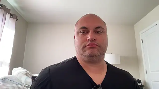 Snapshot of SluggishChase99 chatting on 10-01-25, 02:23 SluggishChase99 online show from 10-01-25, 02:23