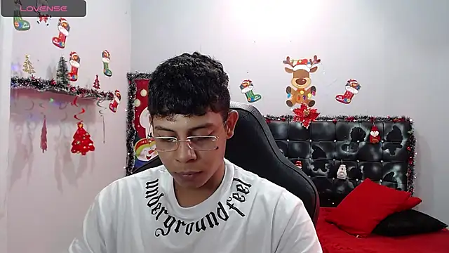 Wiiliam 20 online show from 12-17-24, 04:21