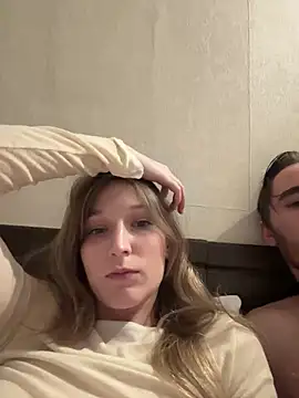  Lora Palmer online show from 12-20-24, 05:18