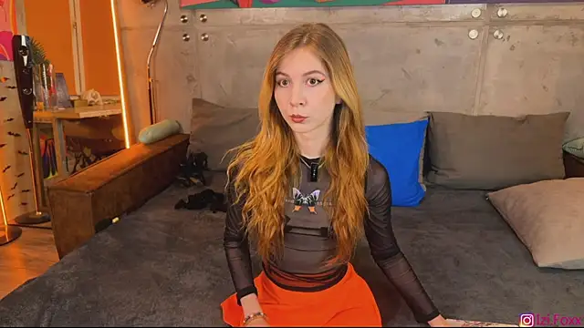 izi-fox online show from 10-02-25, 03:41