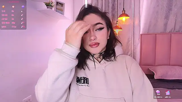 bella-green online show from 12-21-24, 07:06