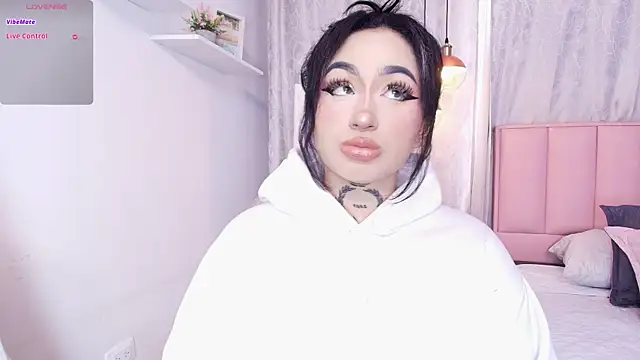 bella-green online show from 03-18-25, 07:10