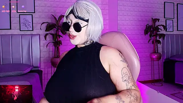 bella-green online show from 09-22-25, 07:16