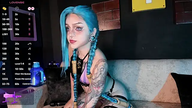 Snapshot of Elettra_Rou chatting on 12-27-24, 11:21 Elettra Rou online show from 12-27-24, 11:21