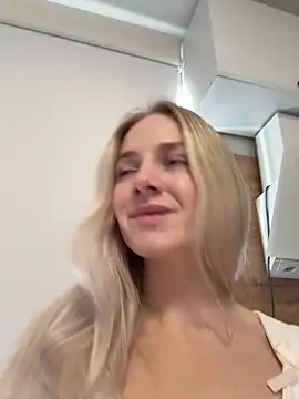 Snapshot of -BalanCe- chatting on 03-21-25, 08:50 -BalanCe- online show from 03-21-25, 08:50