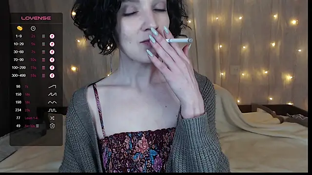 Snapshot of TinaWince chatting on 12-02-24, 07:47 TinaWince online show from 12-02-24, 07:47