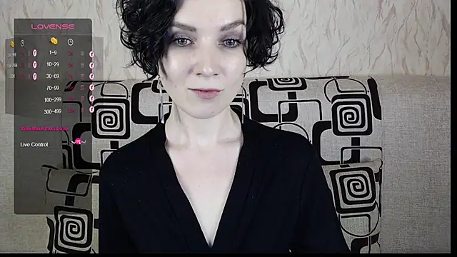 Snapshot of TinaWince chatting on 02-23-25, 09:00 TinaWince online show from 02-23-25, 09:00