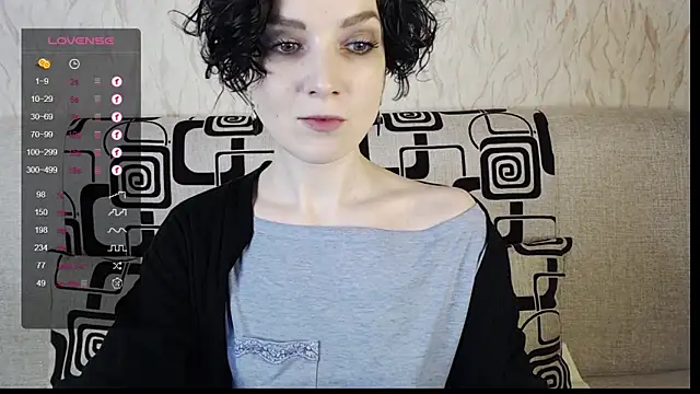 Snapshot of TinaWince chatting on 03-02-25, 05:12 TinaWince online show from 03-02-25, 05:12