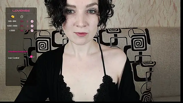 Snapshot of TinaWince chatting on 03-20-25, 06:08 TinaWince online show from 03-20-25, 06:08