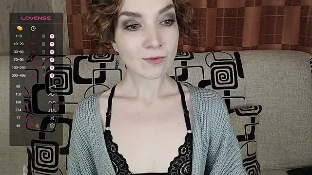 TinaWince online show from 11-13-25, 04:44