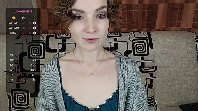 TinaWince online show from 11-15-25, 04:54