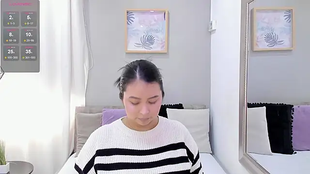  alaiasmile  online show from 11-10-25, 07:13