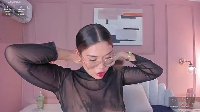 Snapshot of mara_brooks chatting on 03-19-25, 07:06 mara brooks online show from 03-19-25, 07:06