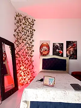 ARTHUR MINI online show from 04-23-26, 07:05