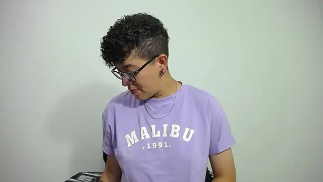 alex noa online show from 01-22-25, 07:13