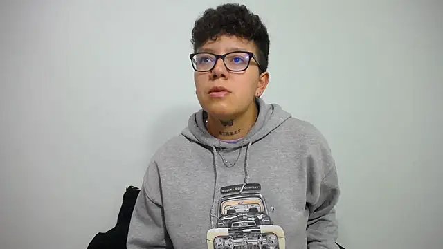 alex noa online show from 02-01-25, 01:34