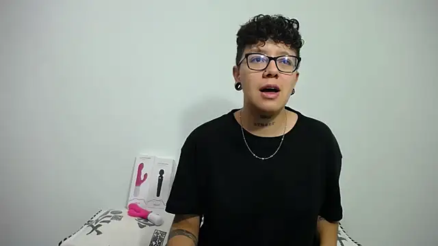 alex noa online show from 02-25-25, 07:58