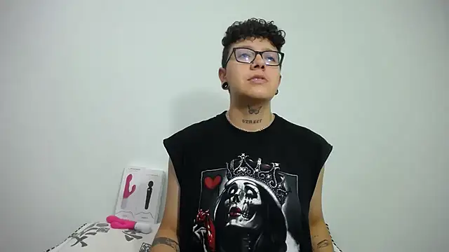 alex noa online show from 02-26-25, 08:44