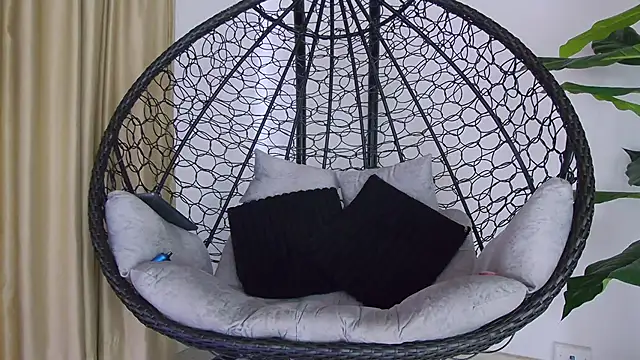 alex noa online show from 10-18-25, 07:47