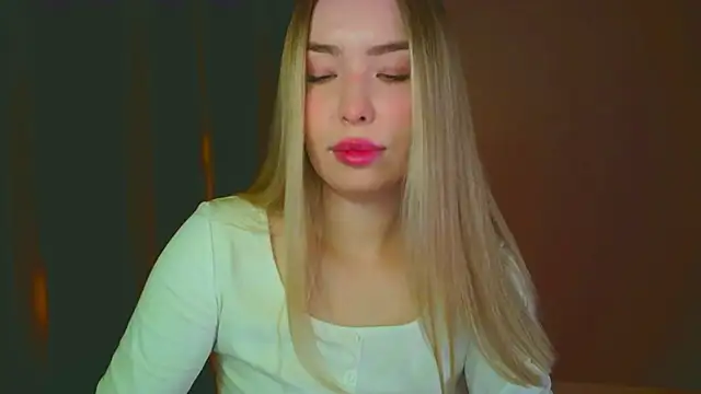 mia raspberrie online show from 01-07-25, 02:42