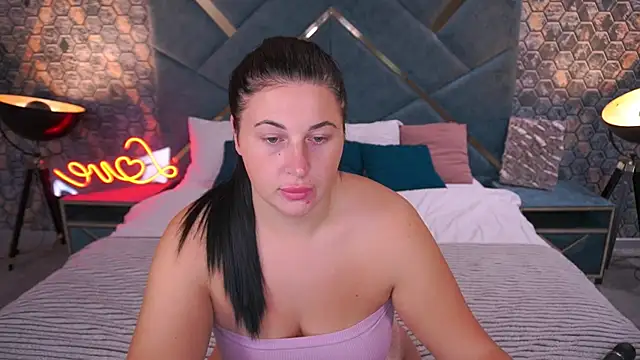 ArianaDarkk online show from 10-06-25, 07:44