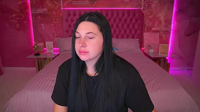 ArianaDarkk online show from 10-17-25, 07:49