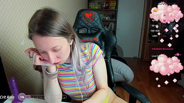 Snapshot of cutieMila chatting on 02-20-25, 10:37 cutieMila online show from 02-20-25, 10:37