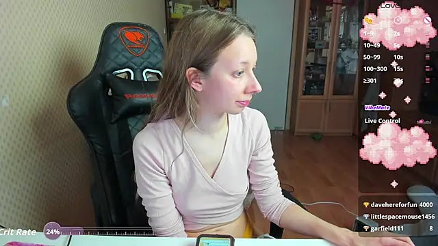 Snapshot of cutieMila chatting on 12-18-25, 09:04 cutieMila online show from 12-18-25, 09:04