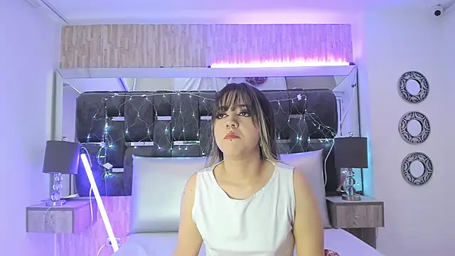 Charlotte Myers online show from 01-17-25, 11:49