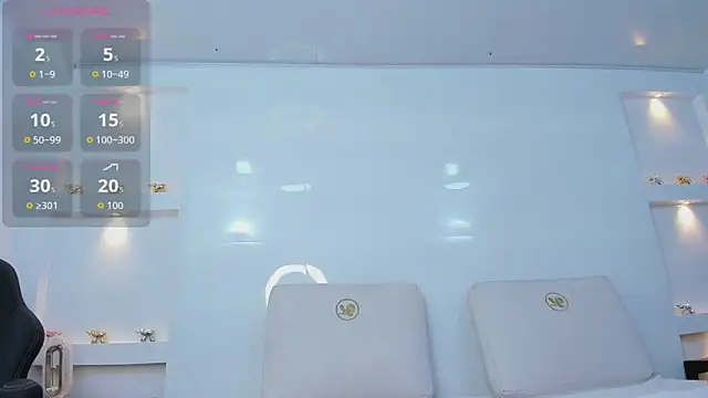 Snapshot of Dalia-Prada chatting on 05-14-26, 04:08 Dalia-Prada online show from 05-14-26, 04:08