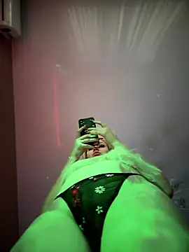 Teya moon  online show from 12-07-24, 10:56