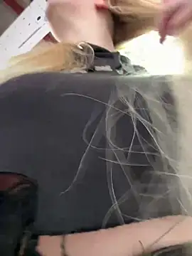 Teya moon  online show from 02-01-25, 12:16