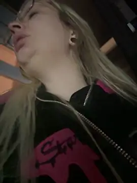 Teya moon  online show from 02-27-25, 09:58