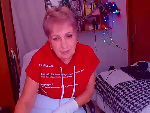 Victoria5643 online show from 01-15-25, 08:16