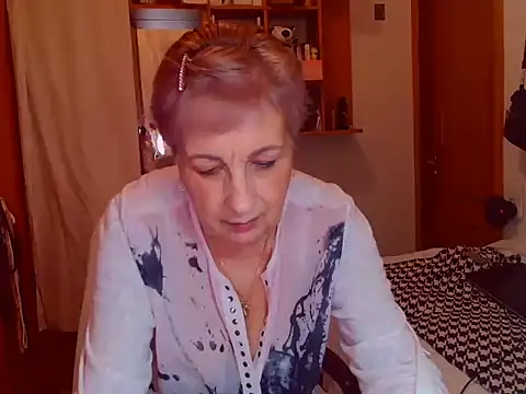 Victoria5643 online show from 03-05-25, 08:10