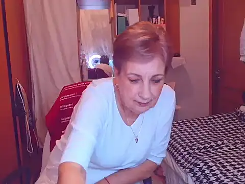 Victoria5643 online show from 03-19-25, 08:11