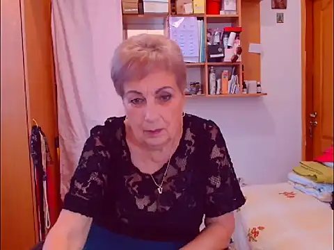 Victoria5643 online show from 09-27-25, 02:55