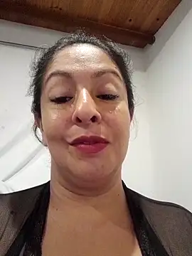 Catalina JH online show from 03-11-25, 09:13