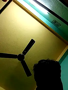 Snapshot of SEXYBOYBIGCOOCK chatting on 12-31-24, 06:13 SEXYBOYBIGCOOCK online show from 12-31-24, 06:13